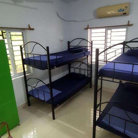 Funk Monk Villa Hostel Pondicherry Όρβιλ Δωμάτιο φωτογραφία